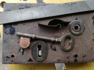 rim lock, church lock repair
