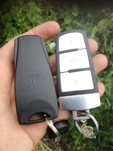 VW Passat emergency dashpod and key