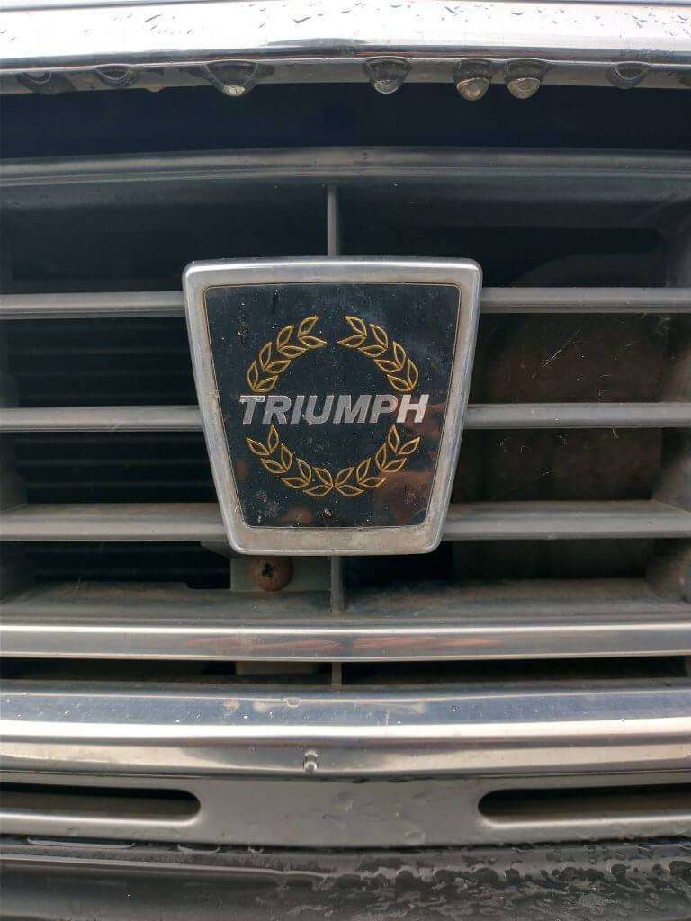 Triumph Acclaim badge